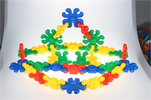 {{photo.Alt || photo.Description || 'Конструктор пластмассовый 5055'}}
